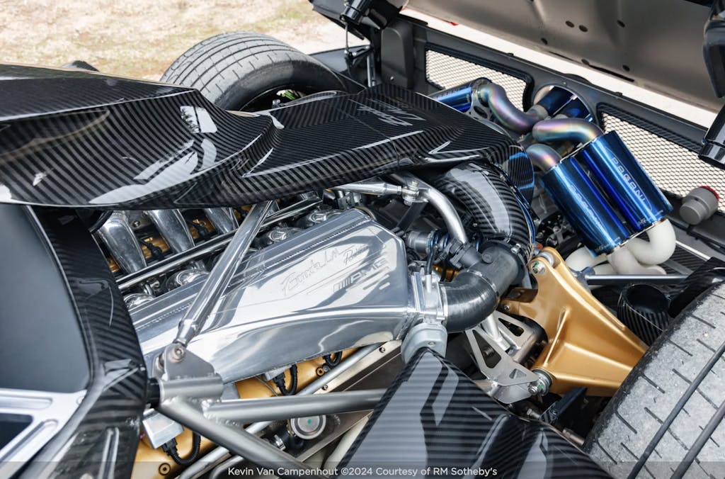 2014 Pagani Zonda roadster engine